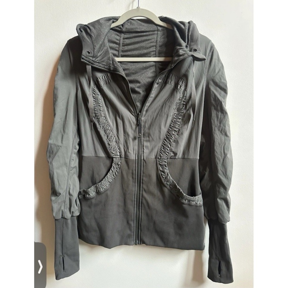 Lululemon Dance Studio Jacket III Women's Size 10 Dark Olive Green Reversible